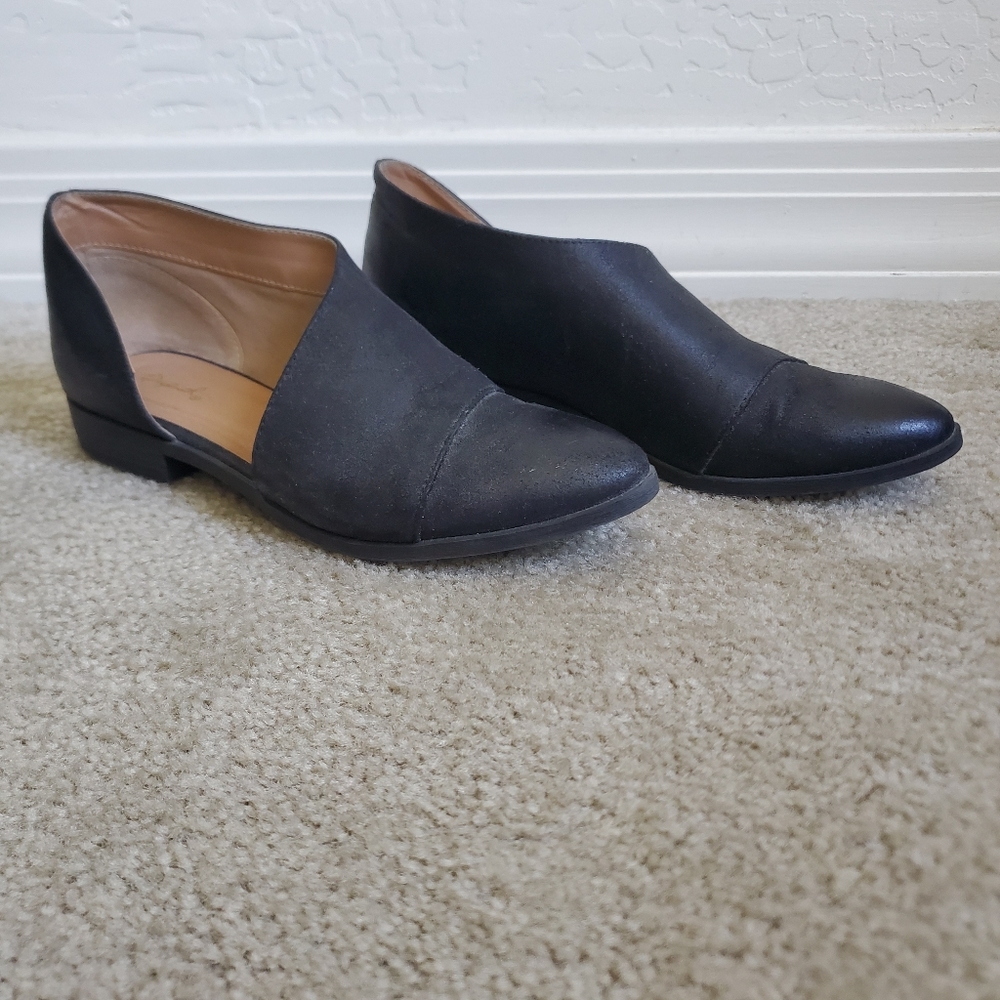 Sz 8 Black booties, Free People dupes